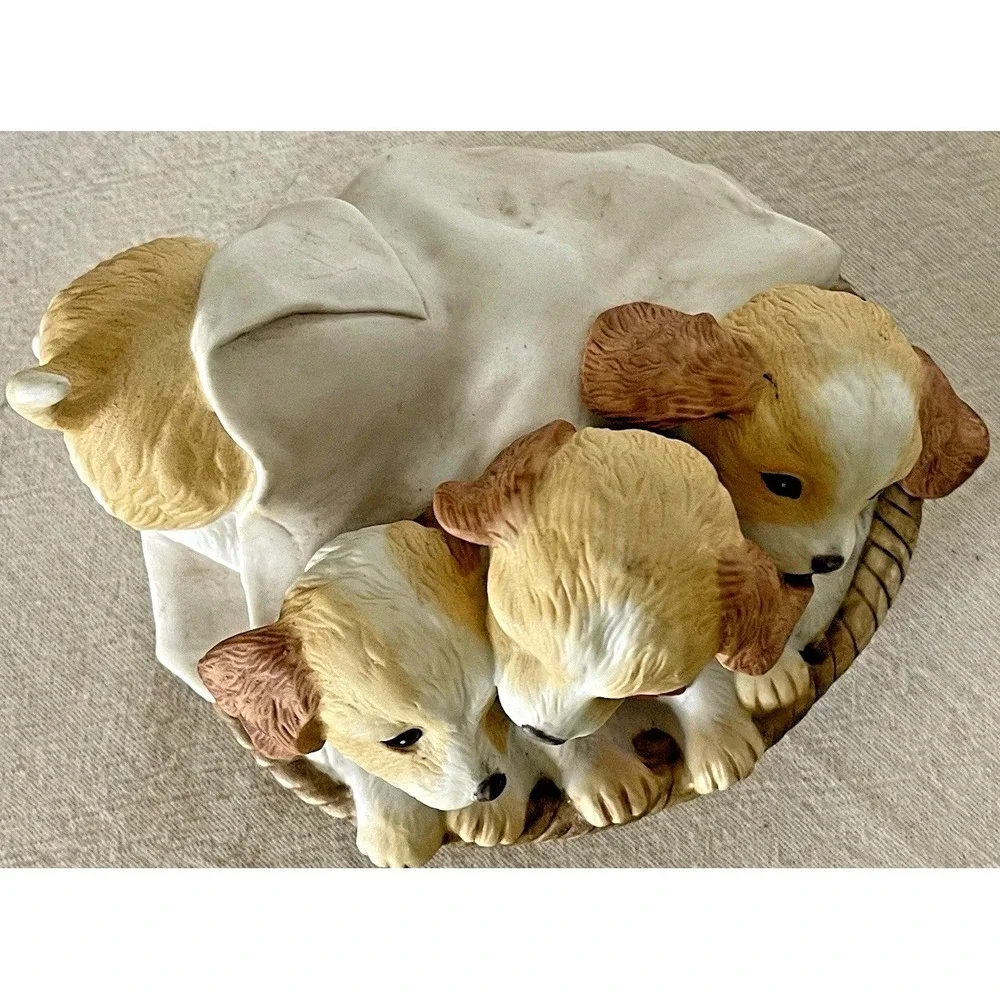 Vintage Homco 1990 Puppies‎ In Basket Figurine Masterpiece Porcelain Dog Decor